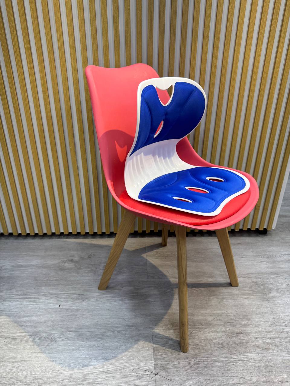 Soporte ergonómico de asiento